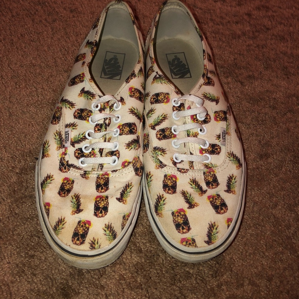 Pineapple Skull Vans sz 10